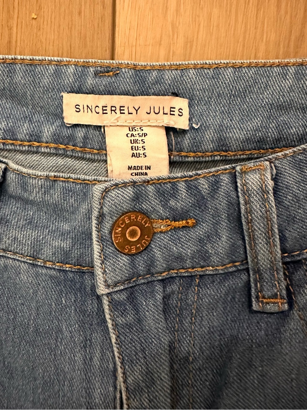 Sincerely Jules Men's Light Wash Straight Jeans - Picture 2 of 4